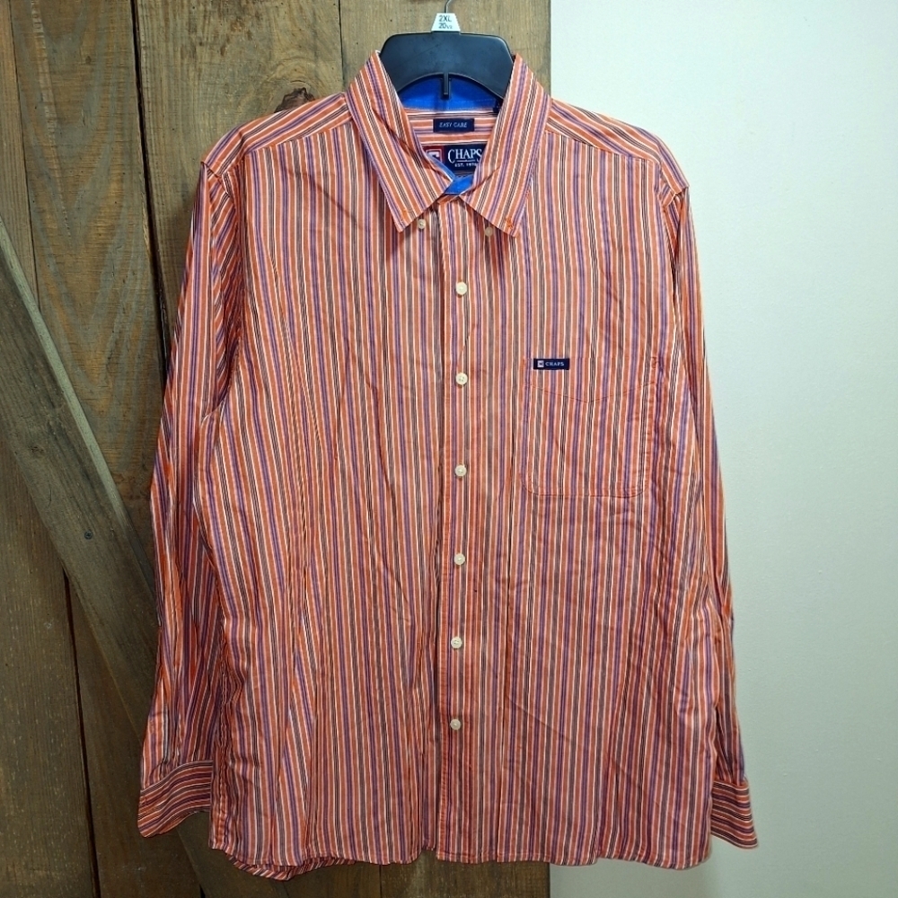 A Chaps mens long sleeve button-down shirt in a size large. Pre-loved